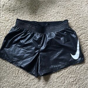 Nike Black Athletic Shorts Moisture-Wicking Relaxed Fit